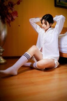 楼下女友请签收免费观看